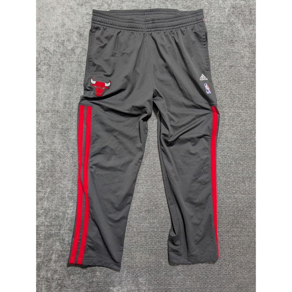 Adidas NBA Chicago Bulls Mens Track Pants Grey Red Stripes Large B12-004